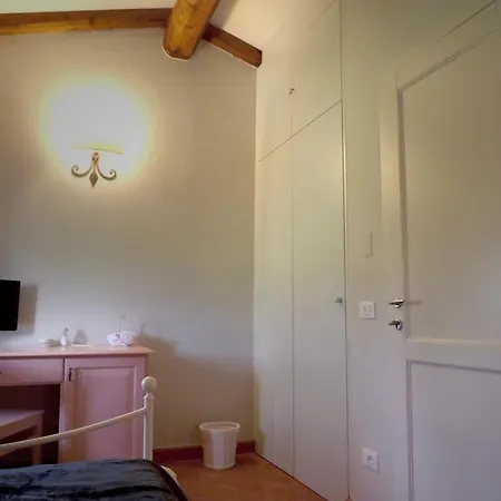 Bed & Breakfast I Due Noci Sarzana